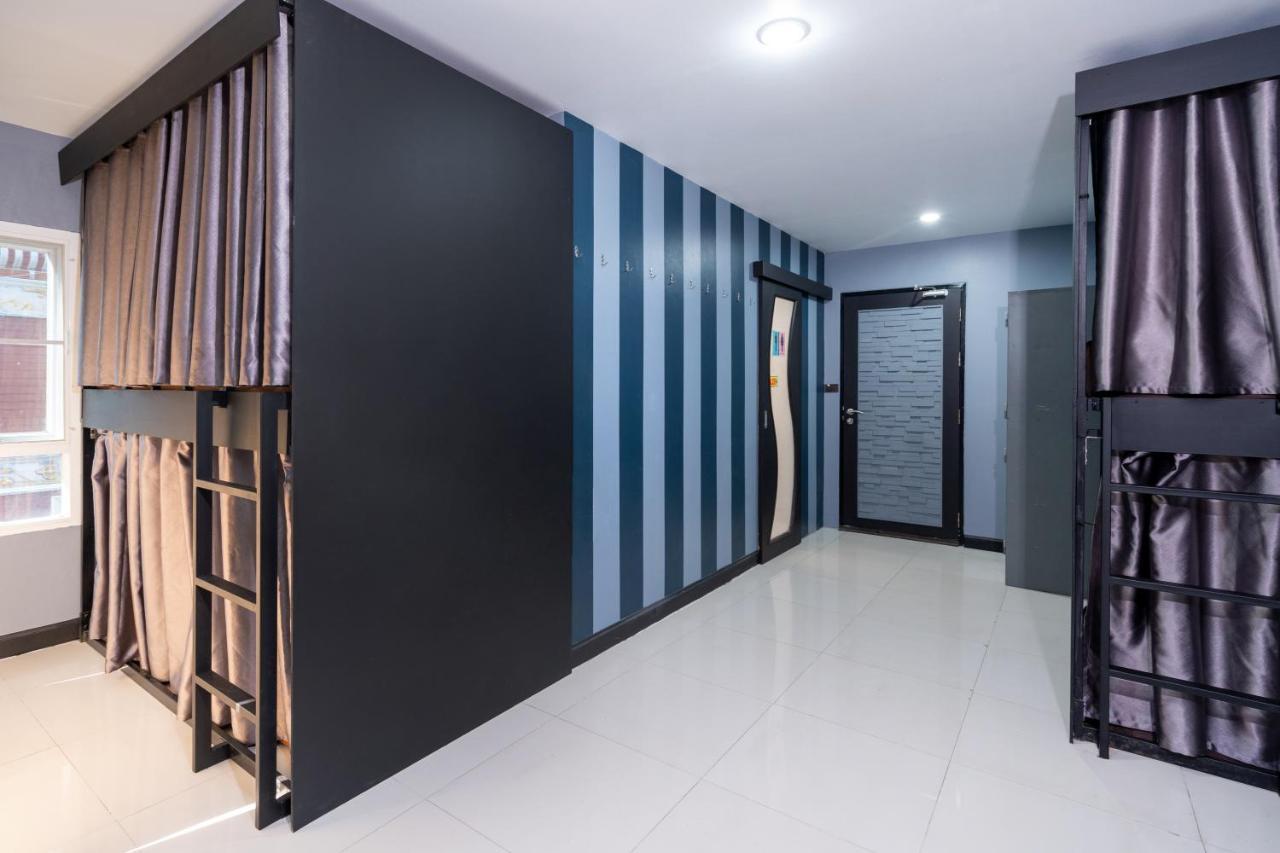 Black Pantera Hostel Patong Dış mekan fotoğraf