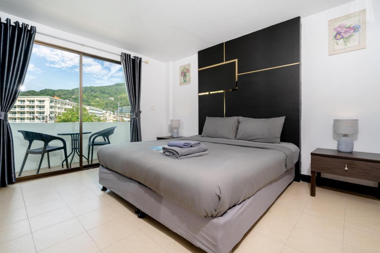 Black Pantera Hostel Patong Dış mekan fotoğraf