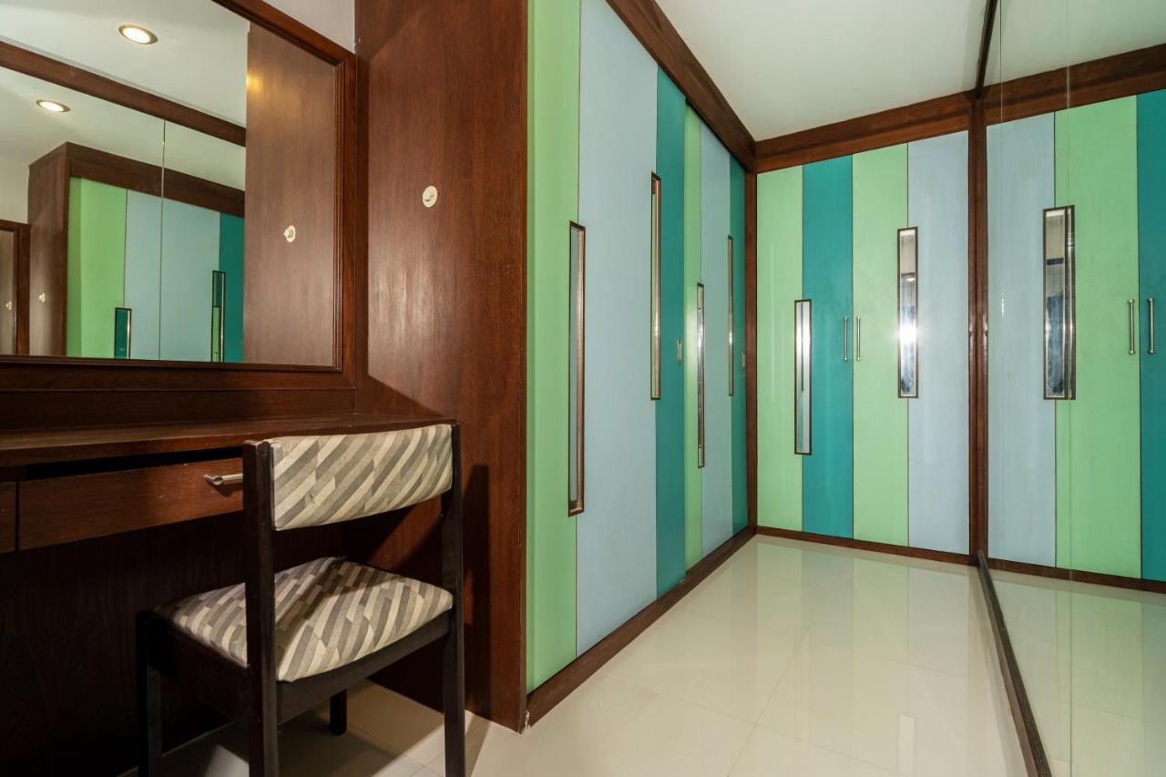 Black Pantera Hostel Patong Dış mekan fotoğraf